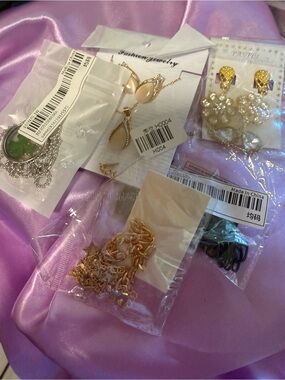 Five random pieces of fashion jewelry